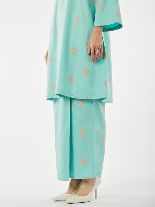 Lufyaa Embroidered Kurung Riau Turquoise Green