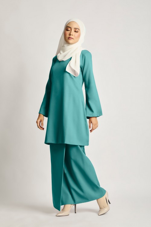 Gulinear Women Crepe Modern Kurung Pahang Turquoise Green